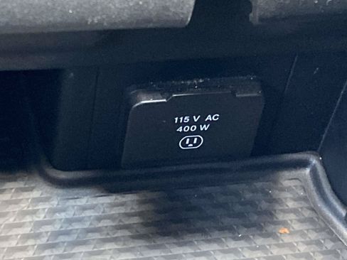 Used 2025 RAM 1500 Big Horn AWD/4WD image 42