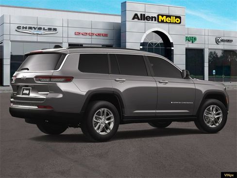 New 2025 Jeep Grand Cherokee L Laredo w/ Luxury Tech Group I image 8