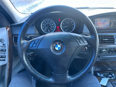 Used 2006 BMW 530xi Sedan image 17