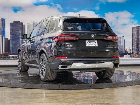 Used 2023 BMW X5 xDrive40i w/ Parking Assistance Package AWD/4WD image 9