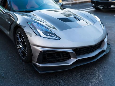 Used 2016 Chevrolet Corvette Stingray Coupe w/ 2LT Preferred Equipment Group RWD image 6