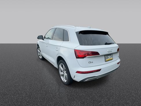 Used 2021 Audi Q5 2.0T Premium Plus w/ Premium Plus Package AWD/4WD image 7