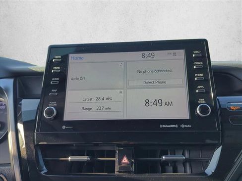 Used 2024 Toyota Camry SE w/ Cold Weather Package image 18