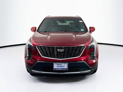 Used 2019 Cadillac XT4 Premium Luxury w/ Technology Package image 2