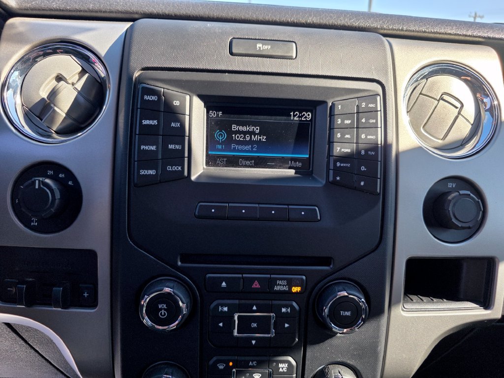 Used 2014 Ford F150 XLT w/ Equipment Group 302A Luxury AWD/4WD image 27