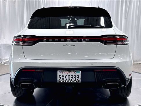 Used 2026 Porsche Macan AWD/4WD image 8