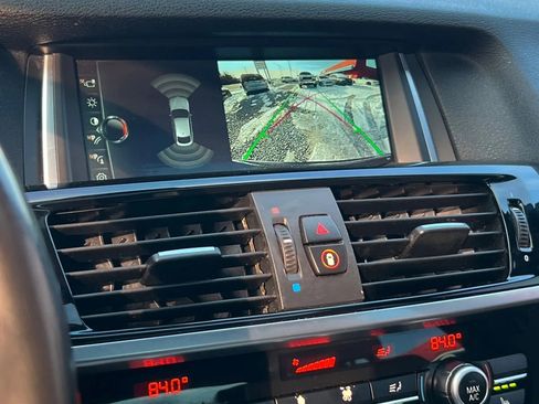 Used 2018 BMW X4 M40i image 19