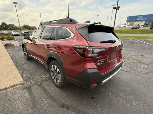 Used 2024 Subaru Outback Limited image 5