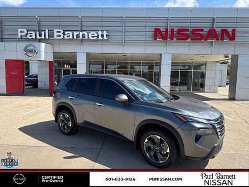 Certified 2026 Nissan Rogue SV FWD image 2