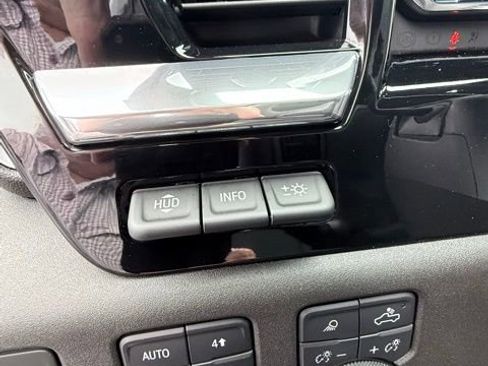 Certified 2024 Chevrolet Silverado 2500 LTZ w/ LTZ Plus Package image 23