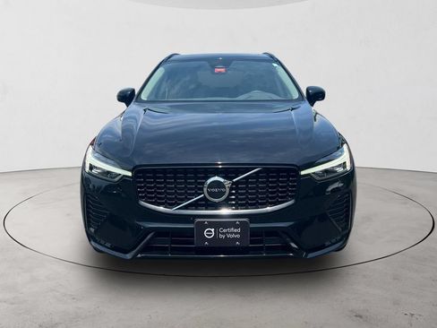 Certified 2025 Volvo XC60 B5 Core AWD/4WD image 8
