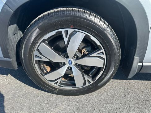 Used 2019 Subaru Forester Touring w/ Popular Package #3 image 12