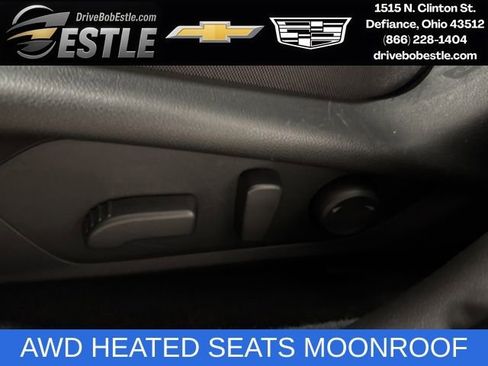 Used 2025 Subaru Crosstrek 2.0i Premium image 14