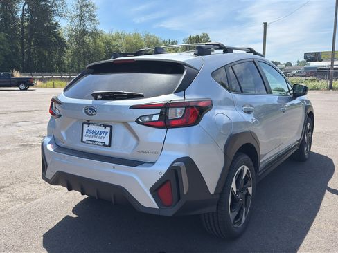 Used 2024 Subaru Crosstrek 2.5i Limited w/ Crosstrek Mirror Package AWD/4WD image 22