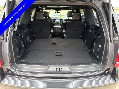 Used 2021 Ford Expedition XLT RWD image 10