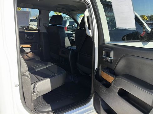Used 2018 Chevrolet Silverado 1500 LTZ w/ Sport Package AWD/4WD image 27