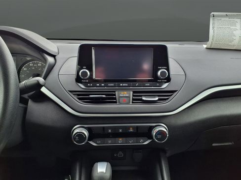 Used 2023 Nissan Altima 2.5 S image 17