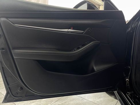 Used 2024 MAZDA MAZDA3 s image 12