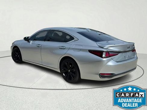 Used 2022 Lexus ES 300h F Sport FWD image 7