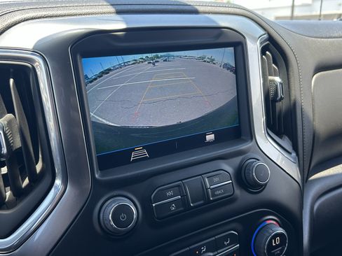 Certified 2022 Chevrolet Silverado 1500 RST w/ Z71 Off-Road Package AWD/4WD image 30