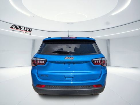 New 2026 Jeep Compass Latitude AWD/4WD image 4