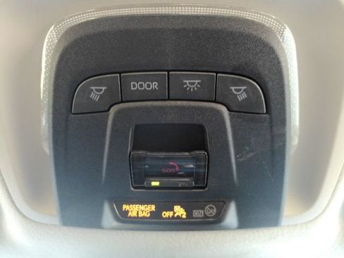 Used 2026 Toyota Corolla LE FWD image 48