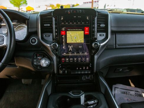 Used 2020 RAM 1500 Laramie AWD/4WD image 14