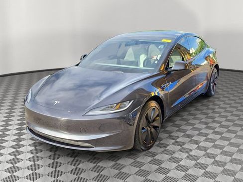Used 2025 Tesla Model 3 Long Range RWD image 3