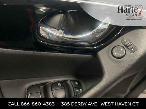 Used 2019 Nissan Rogue Sport SL image 21