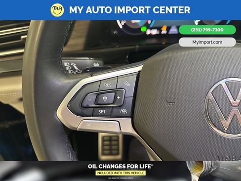 Used 2025 Volkswagen Atlas SEL Premium R-Line image 15