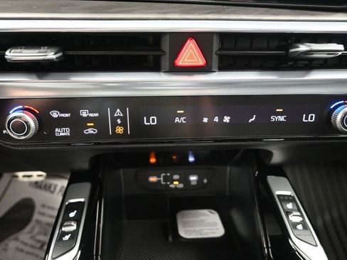 New 2026 Kia Sorento SX Prestige AWD/4WD image 22