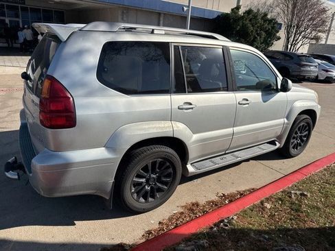 Used 2004 Lexus GX 470 image 4