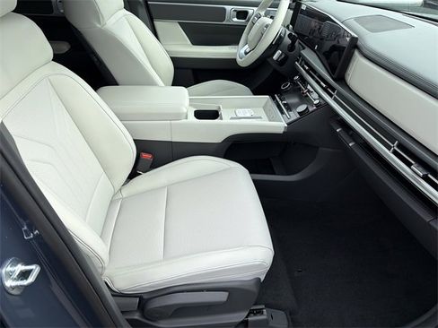 New 2026 Hyundai Santa Fe SEL image 13