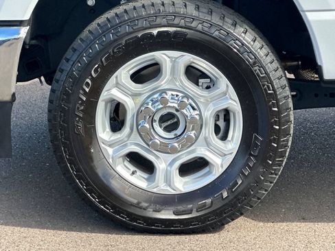 Used 2026 Ford F350 XLT w/ FX4 Off-Road Package AWD/4WD image 24