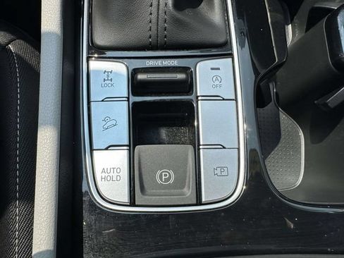 Certified 2024 Hyundai Tucson SE AWD/4WD image 24