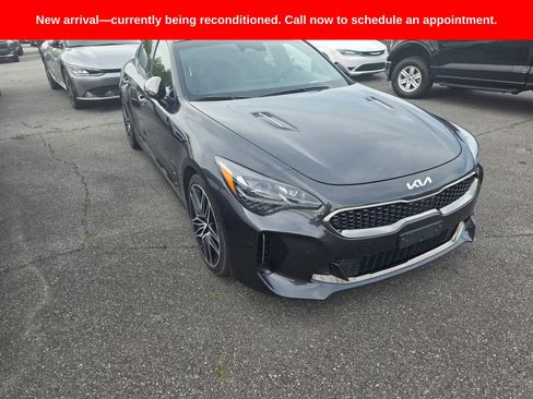 Used 2023 Kia Stinger GT2 RWD image 4