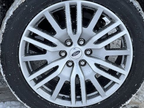 Certified 2022 Ford Expedition Limited image 11