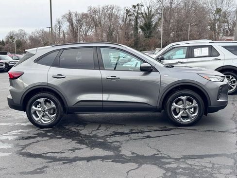 New 2026 Ford Escape ST-Line Select w/ Equipment Group 401A image 4