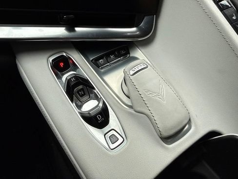 Used 2021 Chevrolet Corvette Stingray Preferred Conv w/ Z51 Performance Package RWD image 11