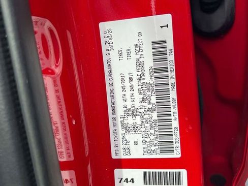 Certified 2025 Toyota Tacoma SR5 image 22