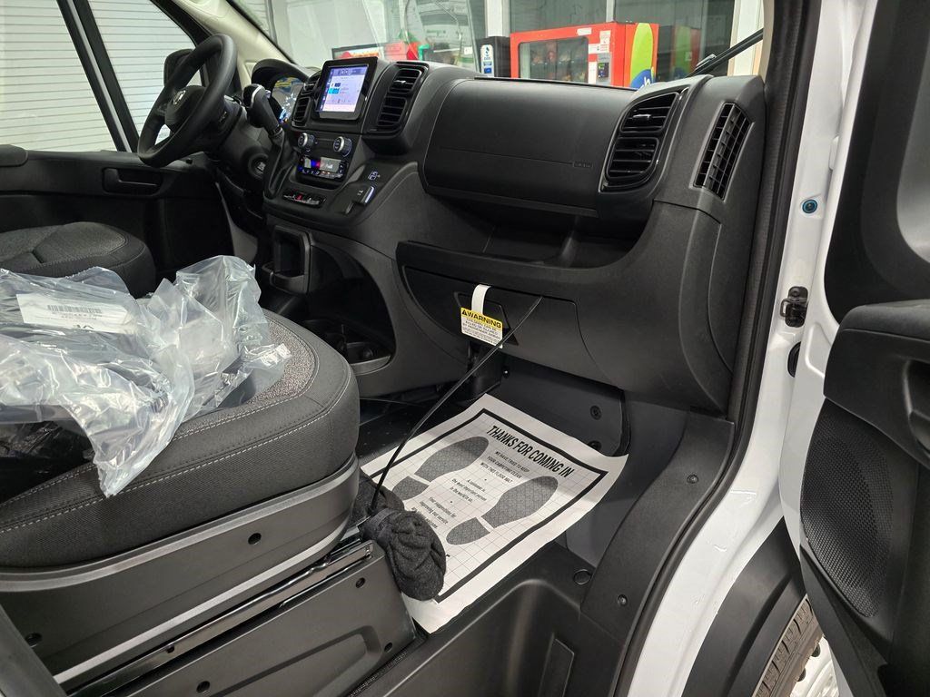 New 2026 RAM ProMaster 2500 FWD image 24
