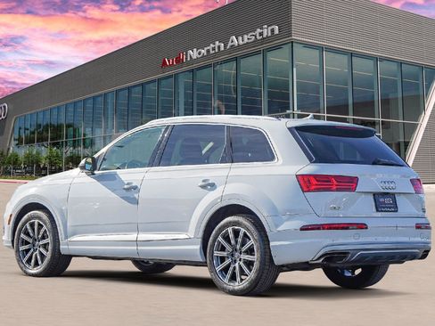 Used 2017 Audi Q7 3.0T Premium Plus image 5