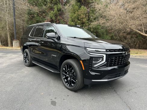 New 2026 Chevrolet Tahoe LS image 2