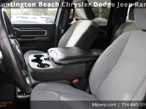 Used 2024 RAM 2500 Big Horn image 33