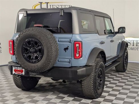 Used 2023 Ford Bronco Wildtrak image 7