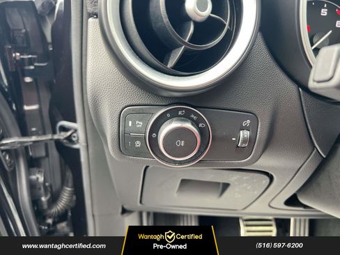 Used 2023 Alfa Romeo Stelvio Veloce image 18