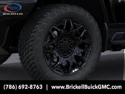 New 2026 GMC Hummer EV 4x4 Crew Cab image 9