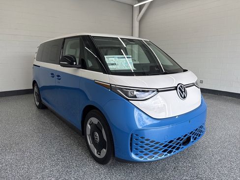 New 2025 Volkswagen ID. Buzz Pro S Plus image 5