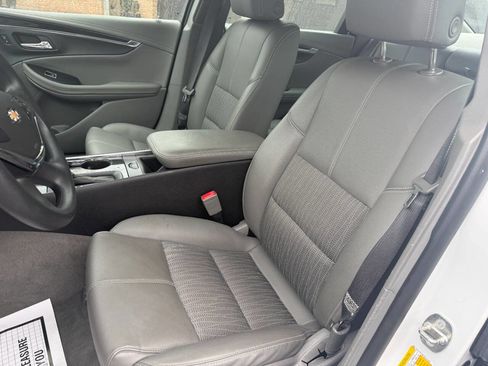 Used 2018 Chevrolet Impala LS image 10