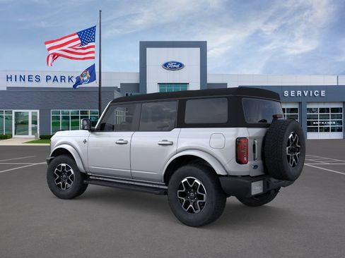 New 2024 Ford Bronco Outer Banks AWD/4WD image 4